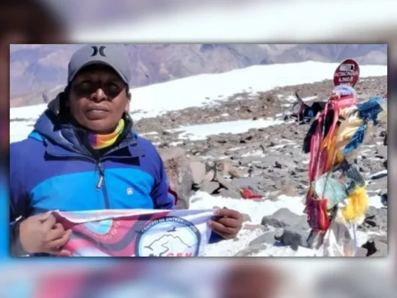 [Increíble] Nicolás Condorí hizo cumbre del Aconcagua en un solo día