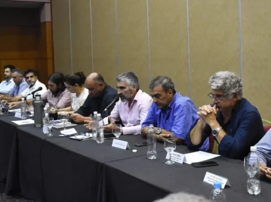 Salarios: Nueva reunión con los gremios de la administración pública salteña