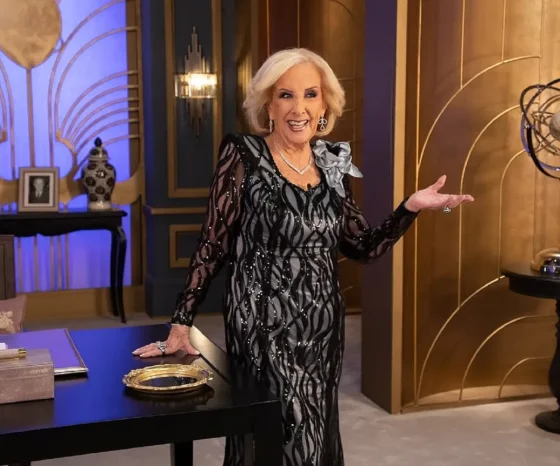 Tras los insistentes reclamos, Mirtha Legrand confirmó la noticia que nadie creía posible
