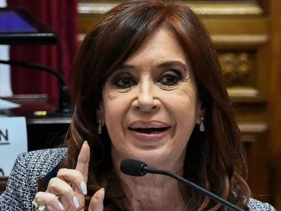 Cristina Kirchner se mostró malhumorada e irónica en la sesión especial del Senado