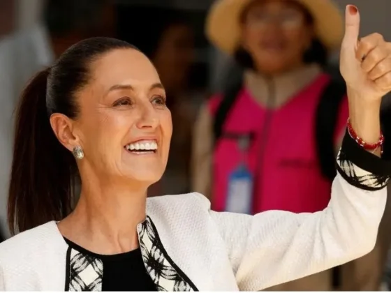 La presidenta de México aseguró que Trump suspenderá por un mes la aplicación de la suba de aranceles
