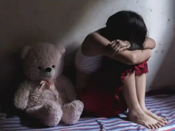 Nena de 9 años buscó la ayuda de un vecino porque su papá la abusaba