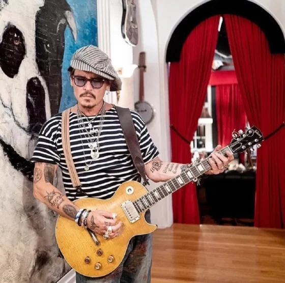 Johnny Depp desembarcó en Argentina y sorprendió a todo