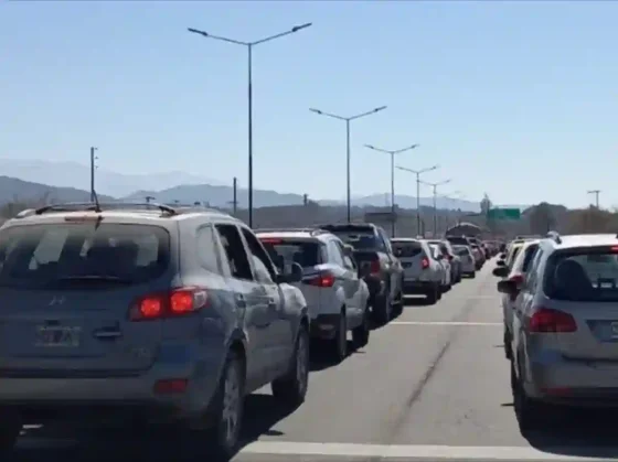 Senador propone que los carriles de Vaqueros sean de un solo sentido por lapsos de tiempo