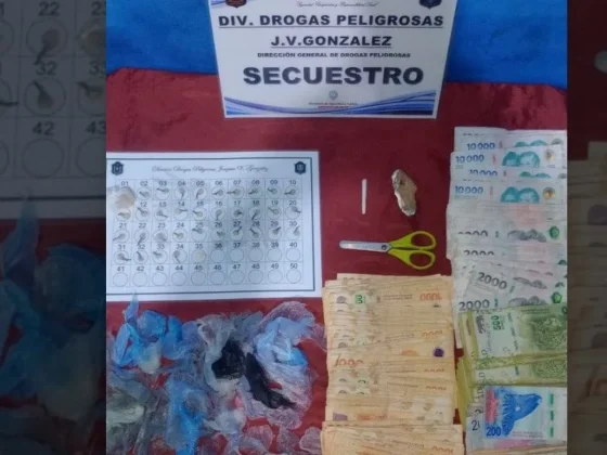 Secuestran y detienen a tres personas con droga tras una denuncia anónima