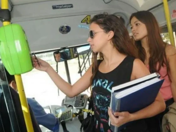 Desde la próxima semana, estudiantes terciarios y universitarios podrán renovar el Pase Libre