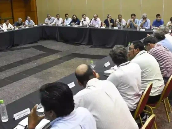 Paritarias: gremios estatales rechazaron el aumento del 6% y ahora Provincia evalúa los próximos pasos