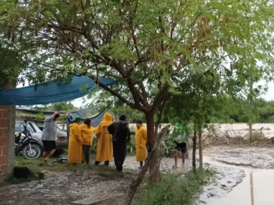 Defensa Civil sigue de cerca las zonas afectadas por las tormentas en toda la provincia