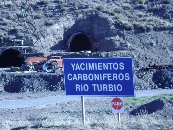 Yacimientos Carboníferos Río Turbio pasa a ser sociedad anónima por decreto del Gobierno