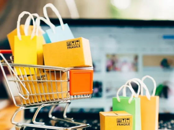 Crecen las ventas en shoppings y cae el consumo en los supermercados respecto de diciembre de 2023