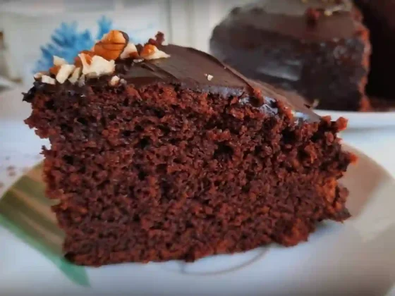 Torta de chocolate sin manteca ni huevos: una receta lista en 5 minutos