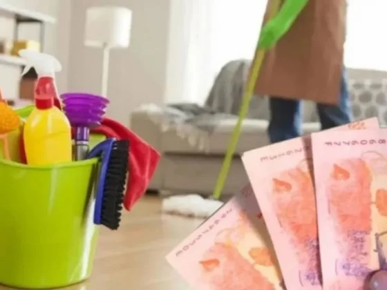 Aumento para empleadas domésticas: nueva suba en la tarifa por hora después de 5 meses