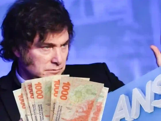 Milei confirmó que estos jubilados cobran $1.878.224 en marzo: quiénes son