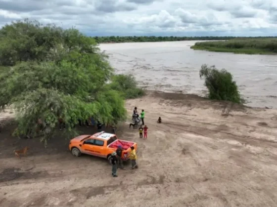 Defensa Civil realiza un relevamiento de zonas de riesgo en Santa Victoria Este
