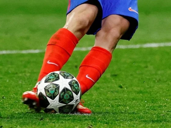 La UEFA publicó el video del penal de Julián Álvarez y justificó por qué lo anuló