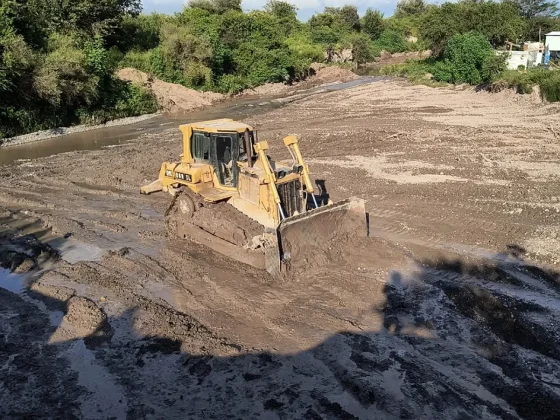 Ejecutan el encauzamiento del río Ancho en la zona sur de la ciudad