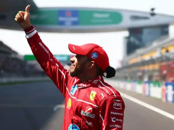 ¡Lewis Hamilton enorme! Brilló en la carrera Sprint y ganó por primera vez con Ferrari