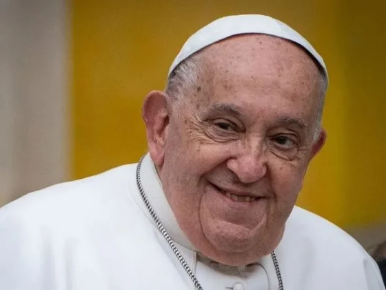 El Papa Francisco planea reaparecer en público desde el hospital