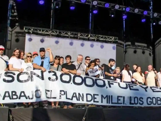 Día de la memoria: organizaciones marchan junto a gremios y partidos de izquierda