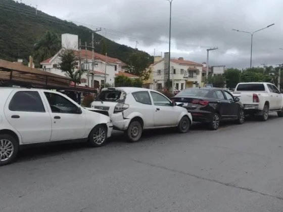 Se produjo un choque en cadena en el microcentro salteño