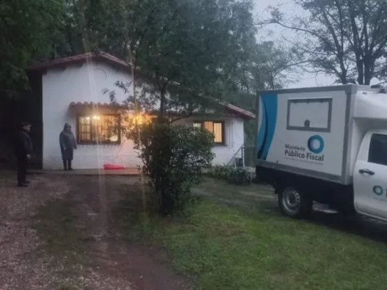 Un hombre asesinó a su expareja a puñaladas y luego se mató