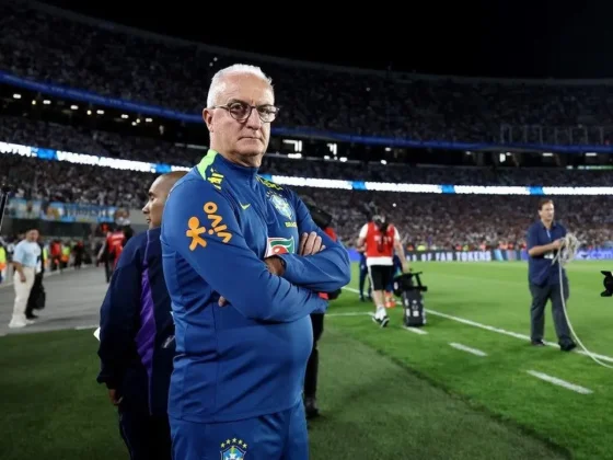 Brasil echó a su director técnico después de la goleada de la Selección argentina