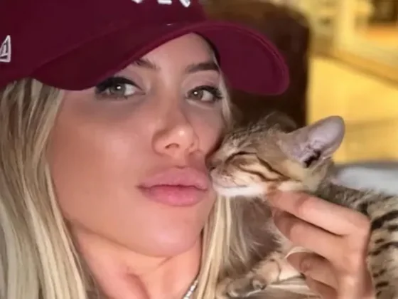 Wanda Nara fue a la cancha de River y un detalle en las fotos que sacó llamó la atención de sus seguidores