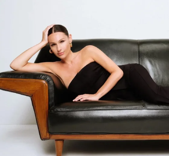 Pampita marca tendencia con su outfit de noche