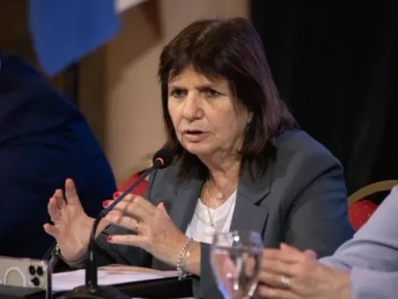 Bullrich criticó a Macri por una "vendetta": “Se juntó con el kirchnerismo para voltearle un decreto a Milei"