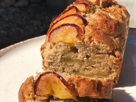 Cómo hacer un budín de manzana para el mate y solo con ingredientes de tu cocina