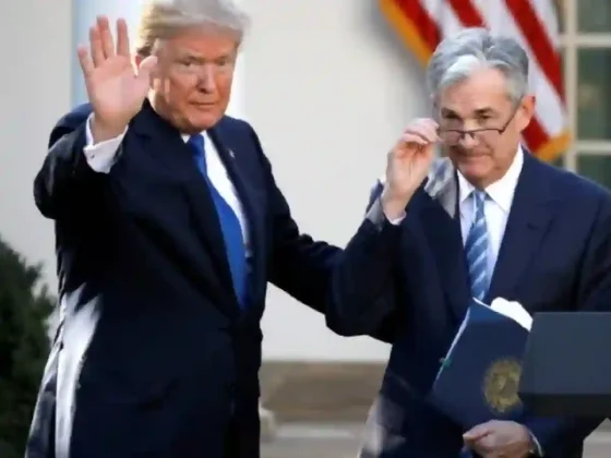 Trump presiona públicamente a la Reserva Federal para bajar las tasas