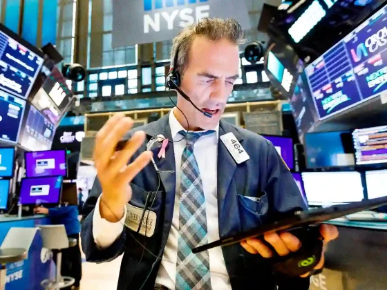 Efecto Trump: fuerte caída en los mercados por el temor a una guerra comercial a gran escala