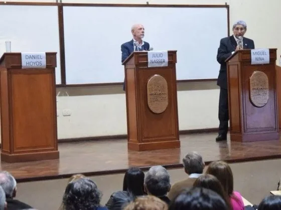 Sin Daniel Hoyos, se llevó a cabo el debate de candidatos a rector de la UNSa
