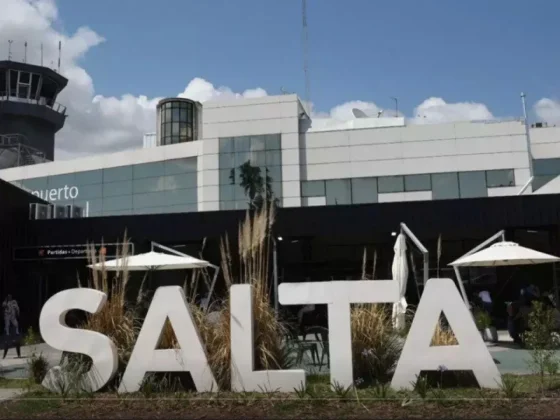 Aeronáuticos de Salta se suman al paro de la CGT y se verán afectados los vuelos programados