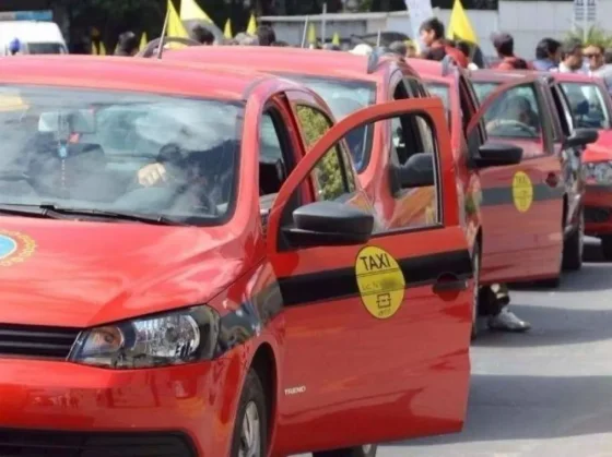 Taxistas Unidos denuncian represión en el Concejo Deliberante
