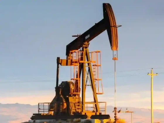 Se aprobó la venta de áreas maduras de YPF a la empresa de Iguacel