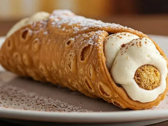 Cómo preparar cannoli de tiramisú en casa