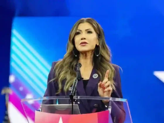 Últimatum a los inmigrantes ilegales: "Váyanse ahora, tal vez tengan la oportunidad de regresar"