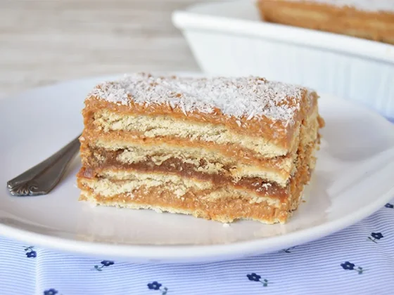 Cocotorta (de coco) hecha en casa en 3 simples pasos