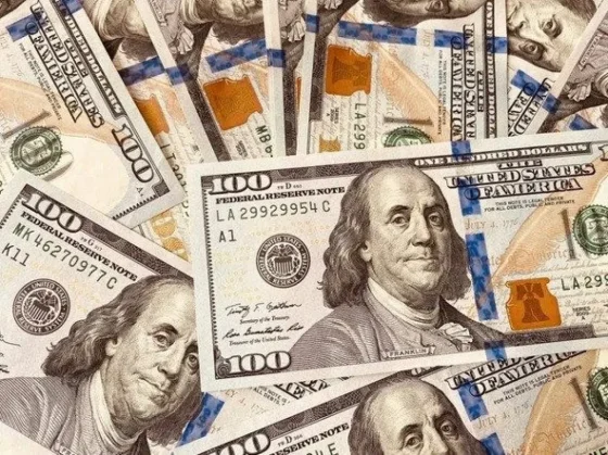 La cotización del dólar bajó en todas sus versiones y el oficial llegó a 1.160 pesos