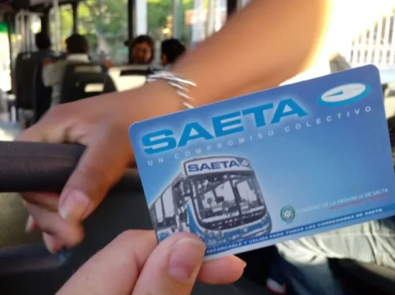 Saeta pidió a la AMT un aumento en el boleto de colectivos del área metropolitana