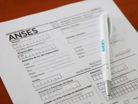 Libreta AUH: cómo es el trámite para obtener los $166.000 retenidos del 2024