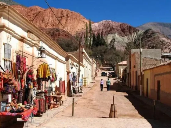 El turismo en Semana Santa cayó un 16% en comparación con 2024 y alcanzó los 2,7 millones de viajeros