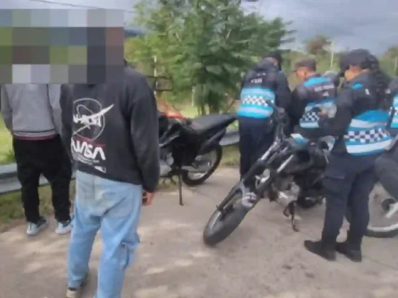 Peligro en dos ruedas: descontrol y picadas en el acceso norte