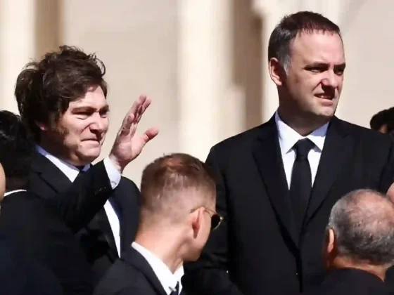 Javier Milei y la comitiva argentina participan en el funeral de Francisco en el Vaticano
