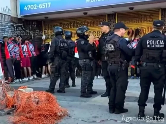 Los hinchas que iban en los micros detenidos por la Policía de la Ciudad quedaron a disposición de la Justicia