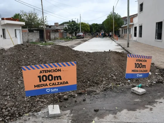 Ejecutan obras de hormigonado en Villa Mónica