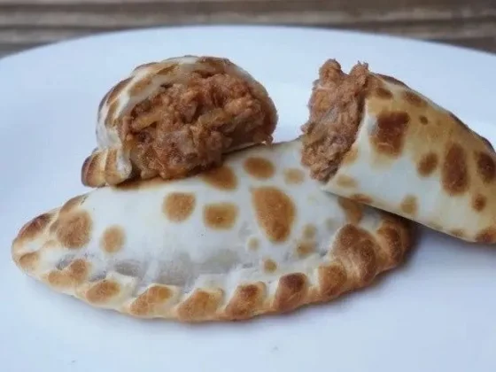 Cómo hacer deliciosas empanadas de bondiola desmechada