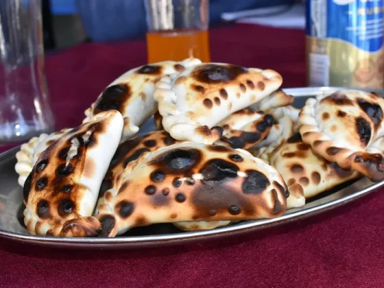 El domingo 4 se realiza el Concurso de la Empanada de barrio Castañares