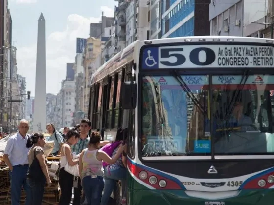 El nuevo secretario de Transporte intentará frenar el paro de colectivos previsto para el martes